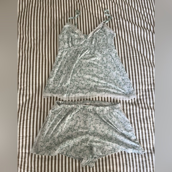 Floral matching pajama set - Picture 1 of 5